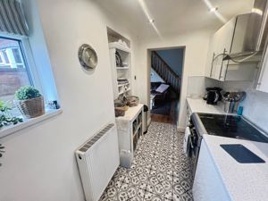 Kitchen- click for photo gallery